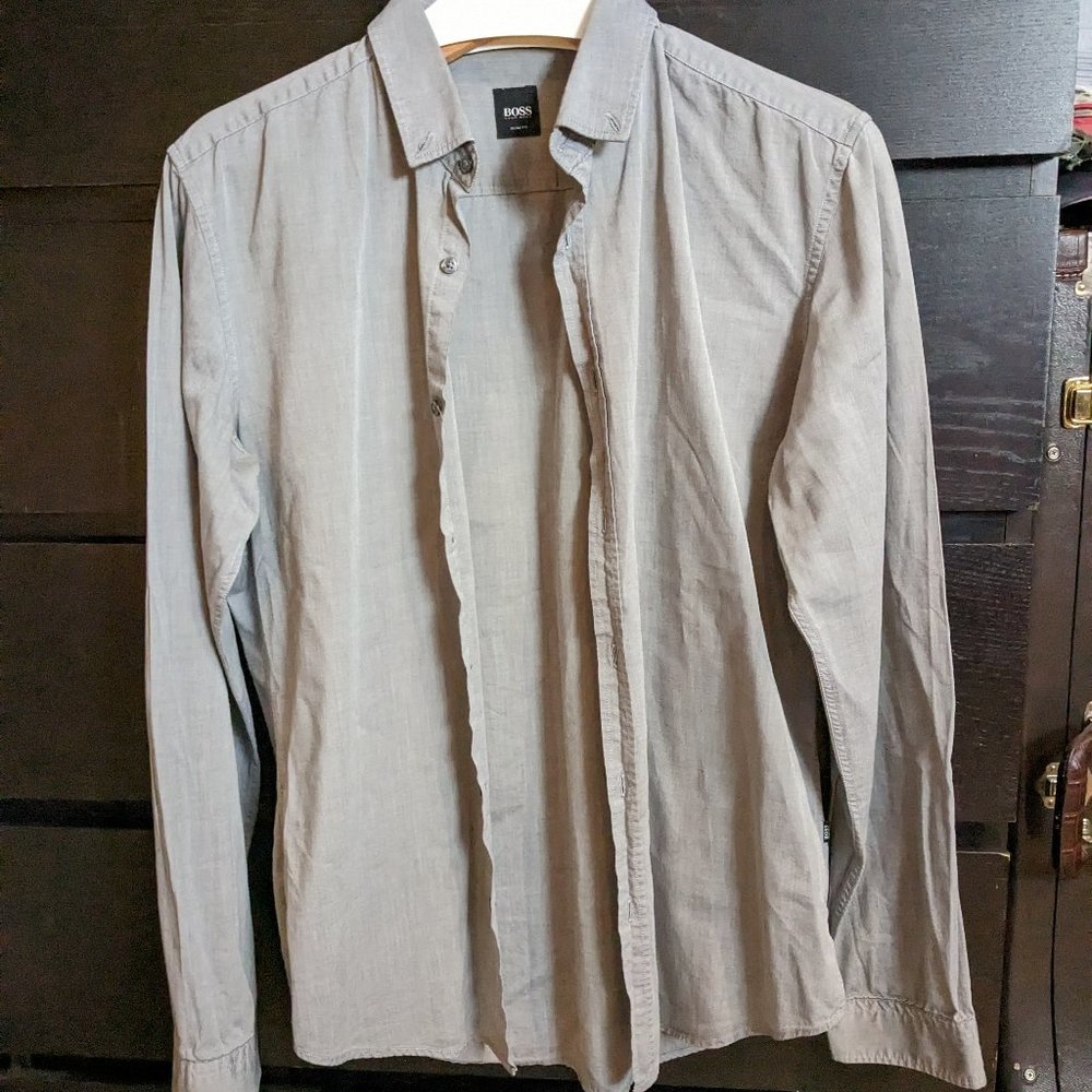 Grey Dress Shirt - Hugo Boss - Medium - Slim Fit